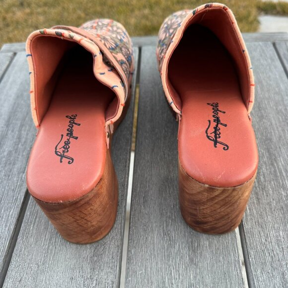 Free People Calabasas Kantha Platform Clogs Embroidered Stud Brown 8 - Picture 8 of 14